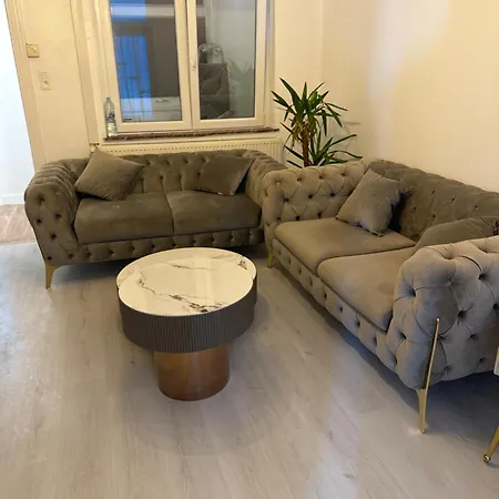 2 Luxueuse A Jette Brussels
